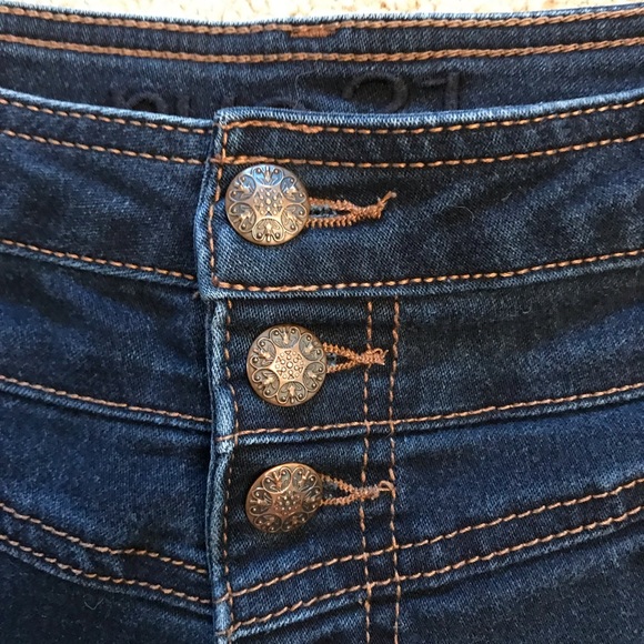 Rue 21 High Waist Denim Shorts Womens Size 3 Button Fly Stretch Dark Wash - Picture 2 of 12